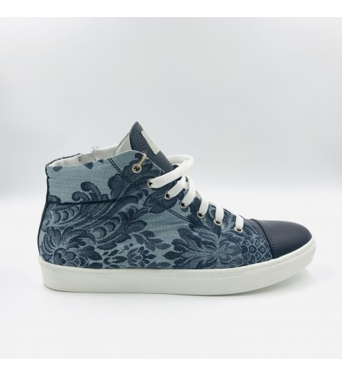 Handmade shoes Damascati and blue leather